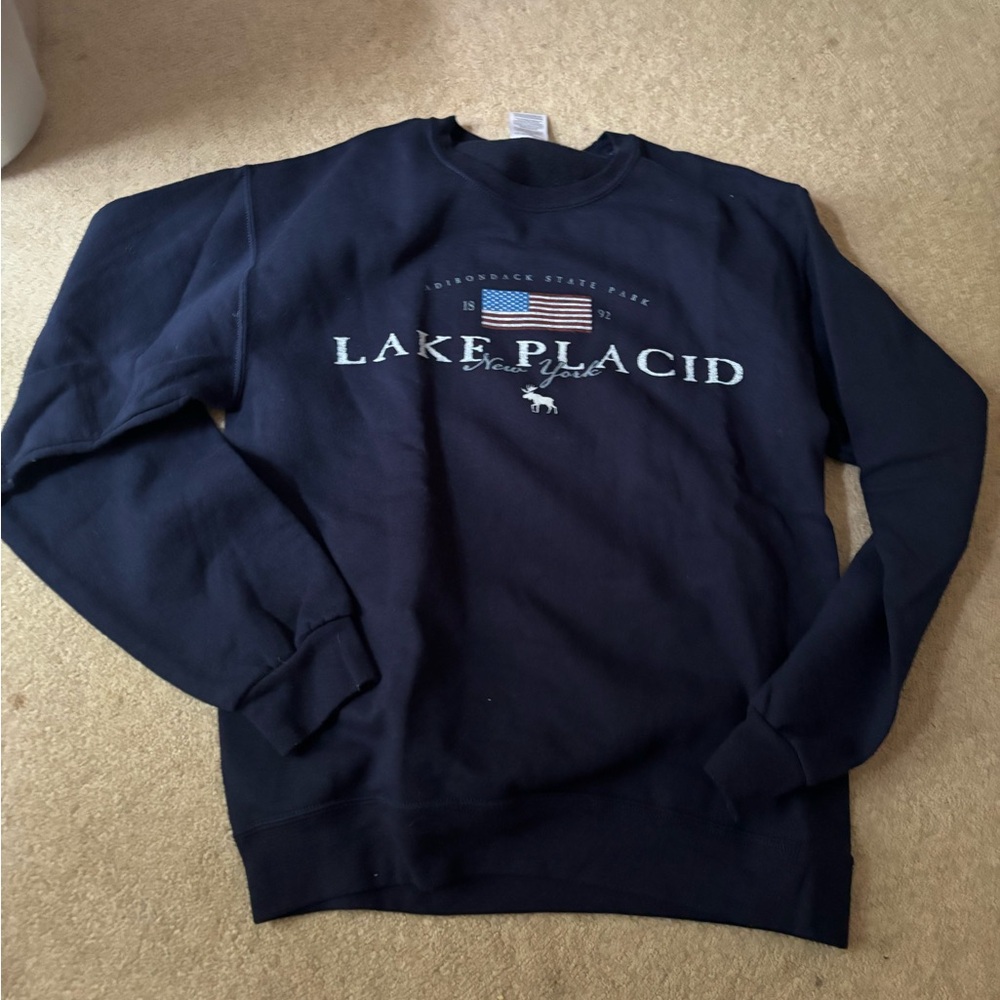 Lake placid sweatshirt/crewneck